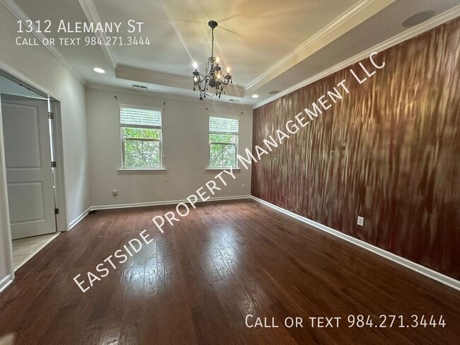 Photo - 1312 Alemany St