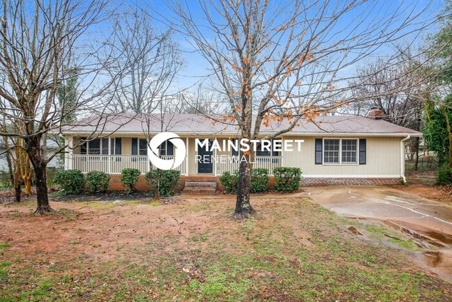 Building Photo - 3 Bedroom Pet-Friendly Home in Powder Springs, GA with Main Street Renewal