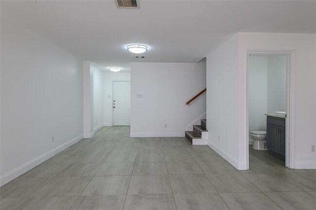 Photo - 3421 Twp Grove Ln