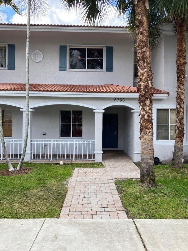 Building Photo - 2766 SW 82nd Ave Rental