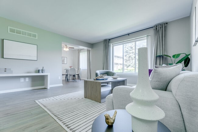 Photo - Charter Square