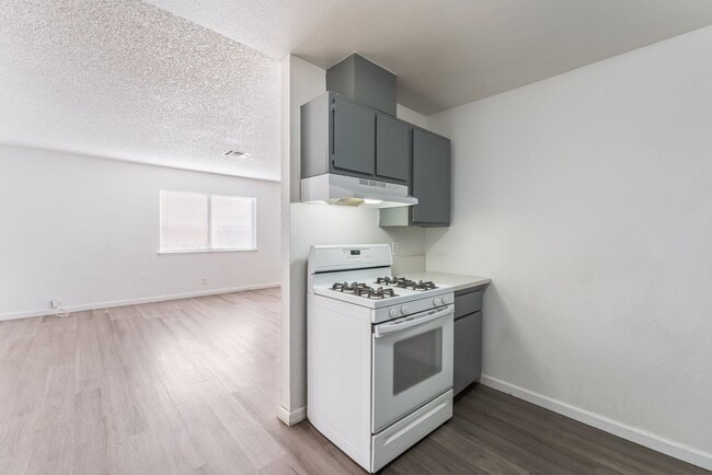 Photo - Upgraded 3 Bedroom Unit Near Air Force Base!