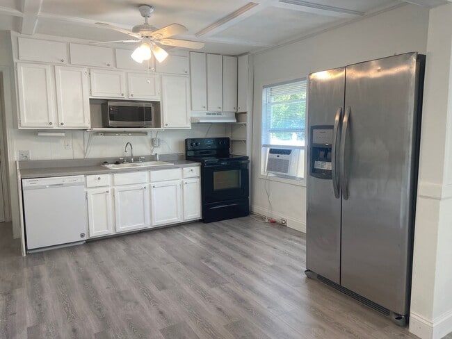 Photo - Single Family Home in Branson