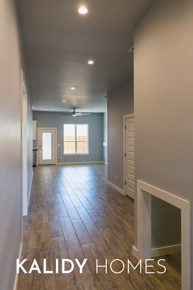 Photo - 629 Remington Ave