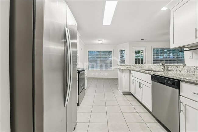 Photo - 2714 Cedar Bluff Dr