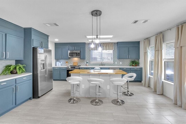 Building Photo - 1413 Baffin Cove