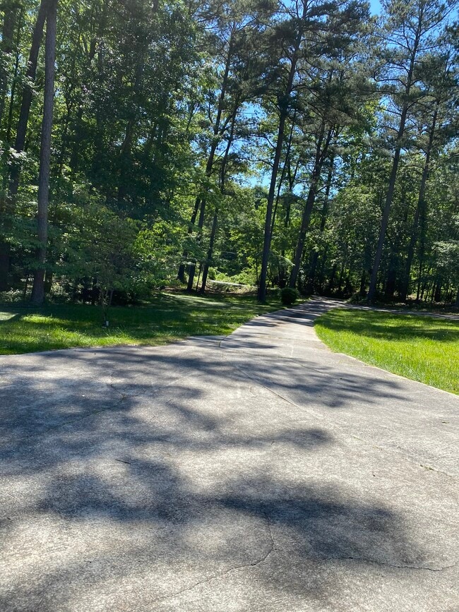 Photo - 3300 Evans Mill Rd