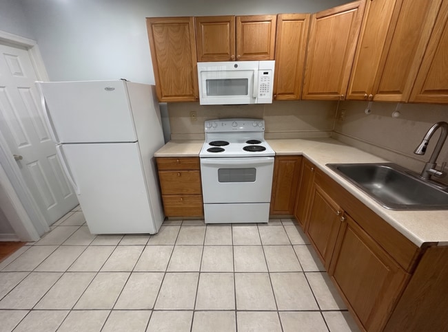 Photo - 1809 Willington St