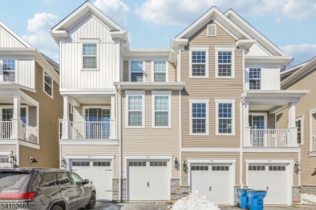 Photo - 179 Jasmine Dr