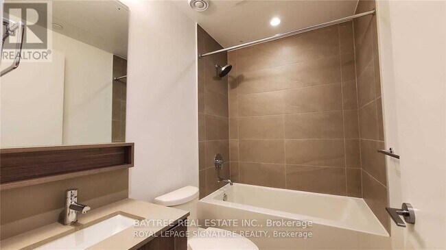 Photo - 898 Portage Pkwy Unit 4512