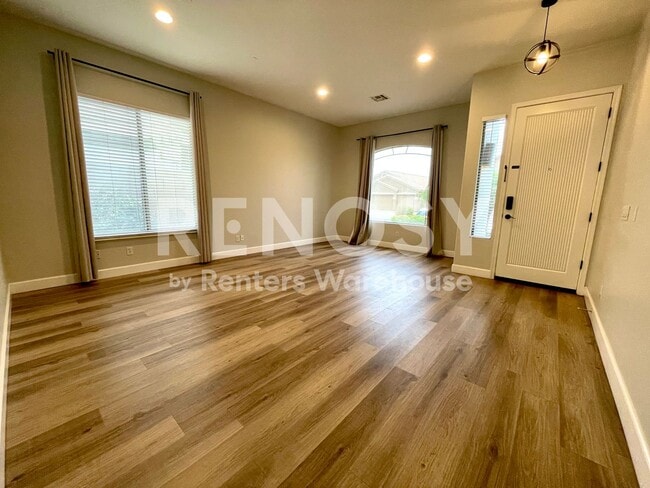 Photo - 637 W Citrus Way