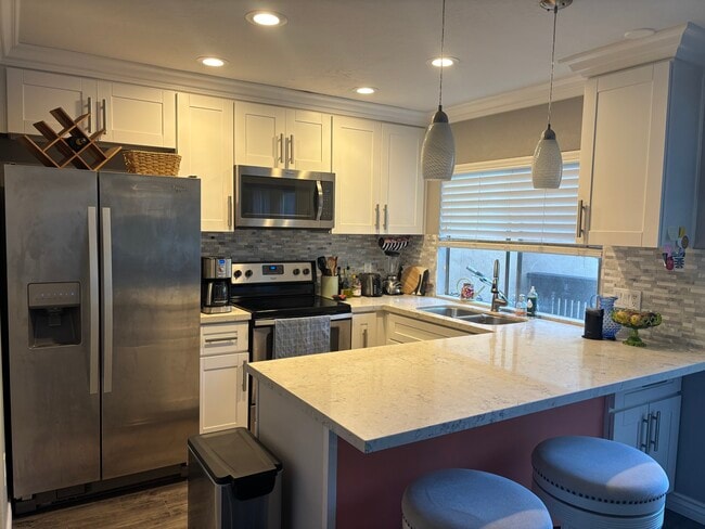 Photo - 7942 Mission Center Ct Unit C