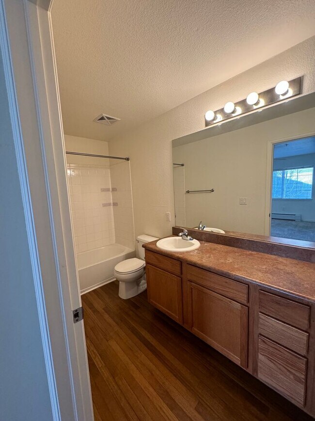 Photo - Apartment in New Castle