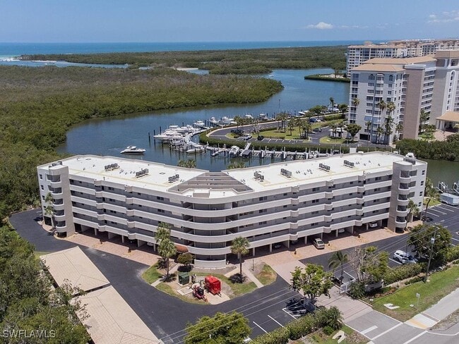 Building Photo - 12945 Vanderbilt Dr Unit 308 Rental