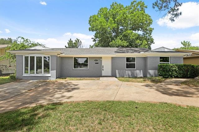 Photo - 5629 Maceo Ln