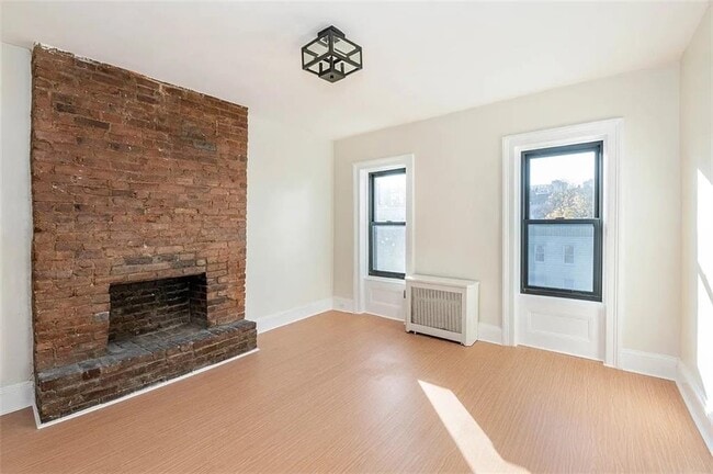 Photo - 79 Clermont Ave