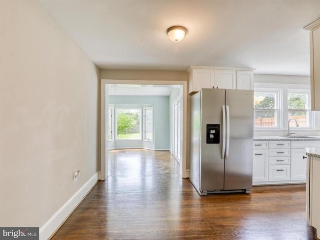 Photo - 123 Bellview Ave