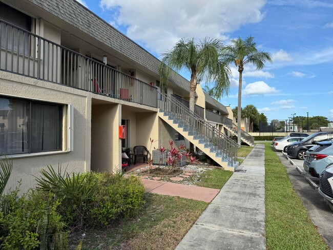 Photo - 119 Deer Creek Rd Condominio Unidad N-104