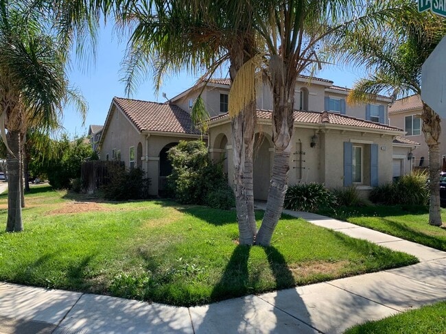 Building Photo - 1435 San Diego St Rental