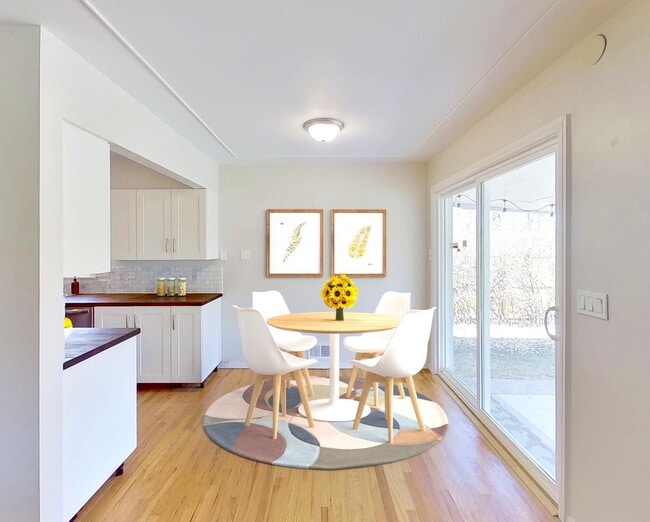 Photo - 2698 S Jasmine St