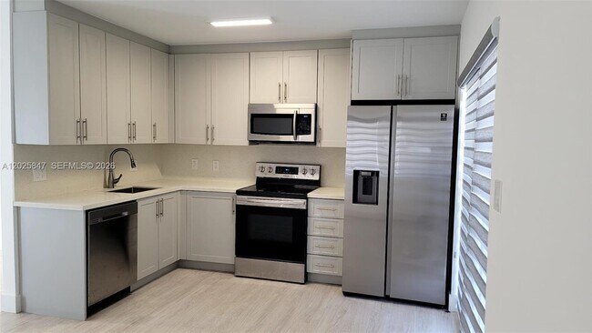 Photo - 11920 SW 212th St Unit 11920