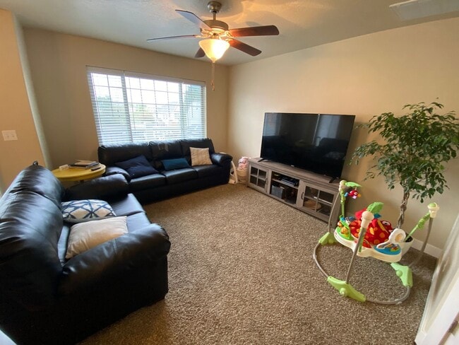 Photo - Cute Provo Townhome