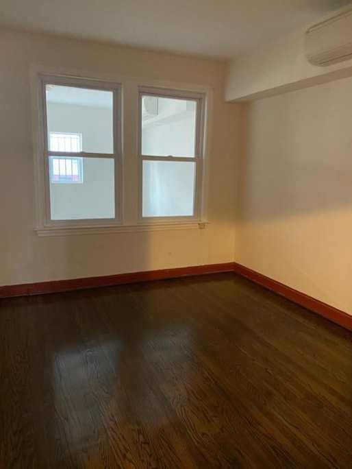 Photo - 1613 18th St NW