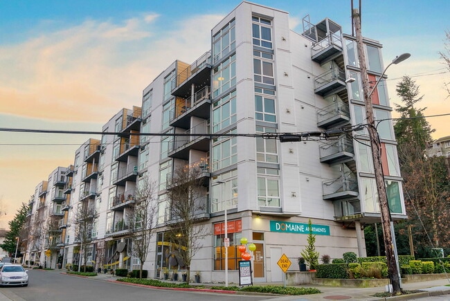 Building Photo - Domaine Rental