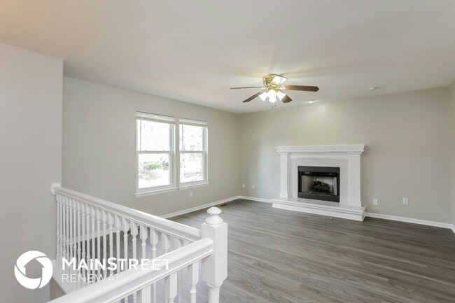 Photo - 817 SW Highland Ave