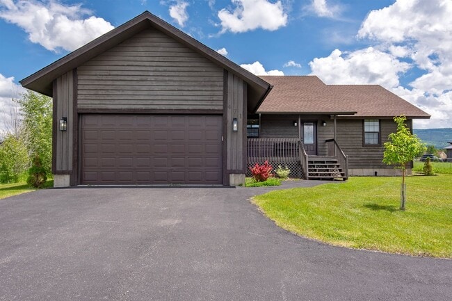 Photo - Bright 2 Bed / 2 Bath Basement Apartment with Garage Access – Driggs, ID