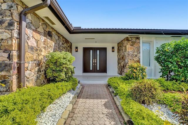 Photo - 16433 NE 33rd Ave