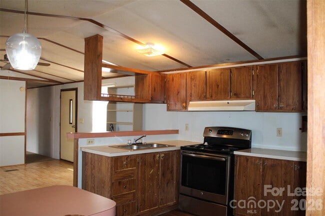 Photo - 8304 Stayman Ct