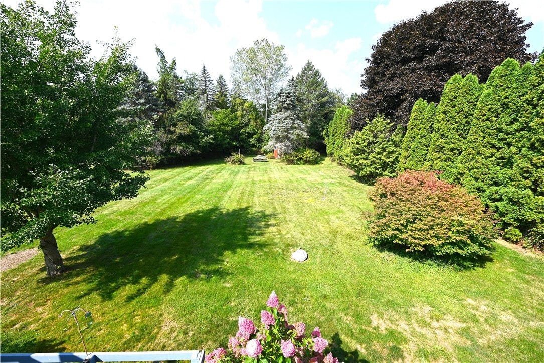 Photo - 1093 Washington St