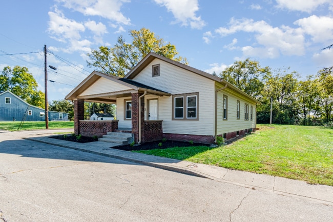 Photo - 115 Kansas St