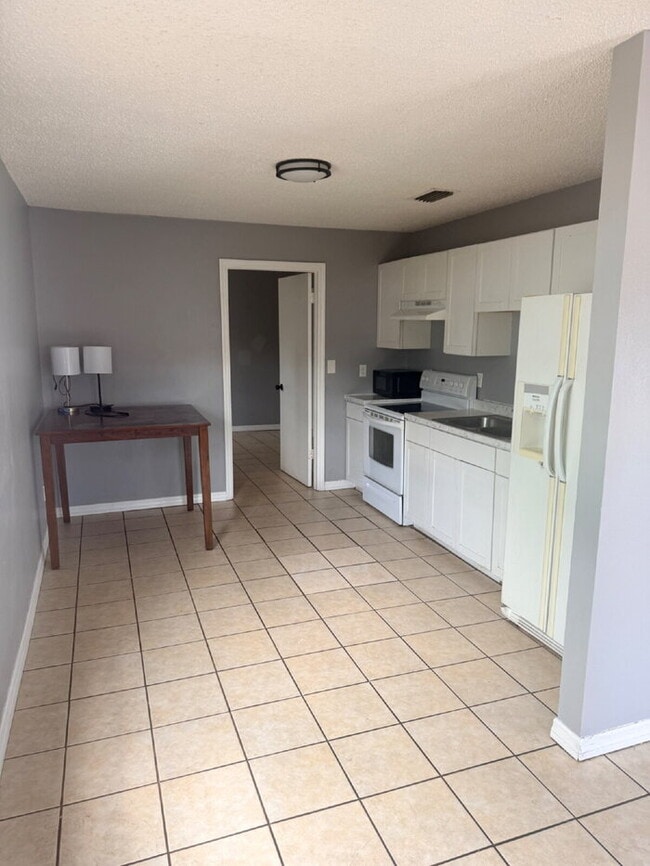 Photo - Coming Soon — 3BR/2BA Bradenton Rental · Available Mid-May
