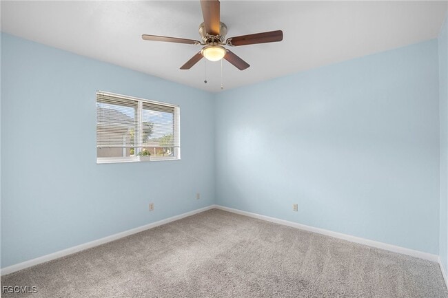 Photo - 9721 Deerfoot Dr