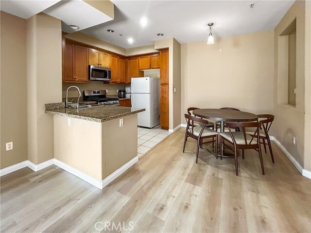 Photo - 360 W Ave 26