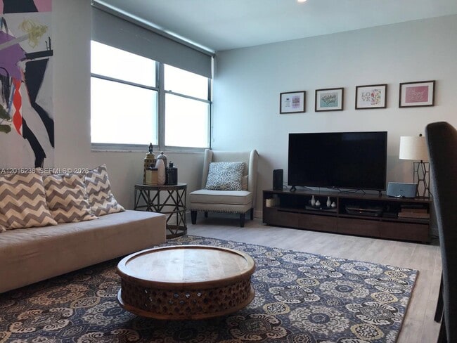 Photo - 5055 Collins Ave Unit 14A