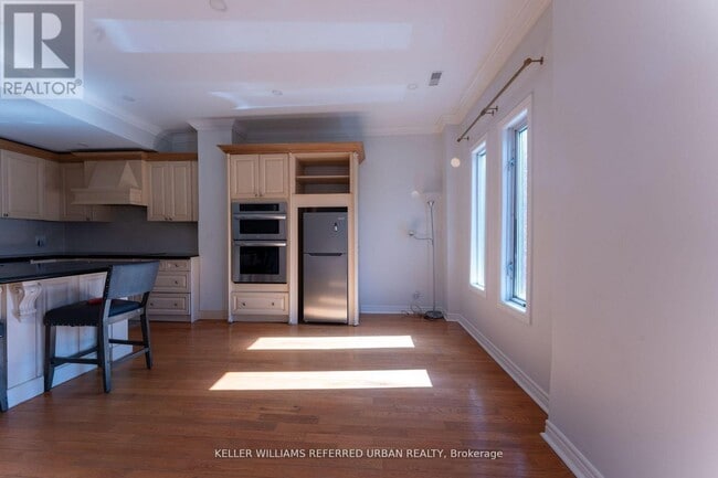 Photo - 177 Strachan Ave Unité Upper