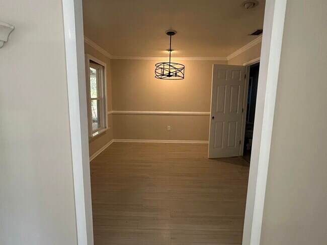 Photo - 7585 Skipper Ln