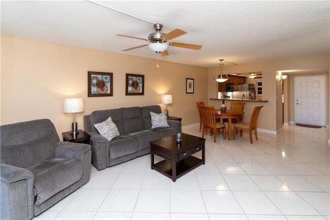 Photo - 1811 Sabal Palm Dr Unit 304
