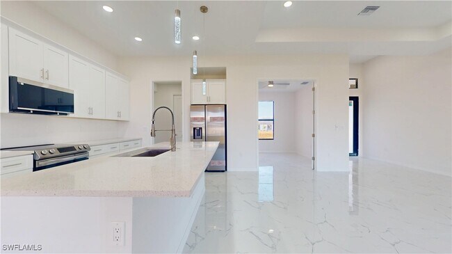 Building Photo - 2608 NW 22nd St Rental