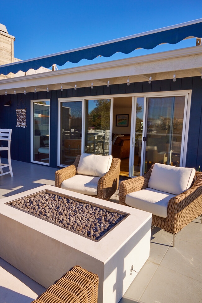 Photo - 14 Westwind St