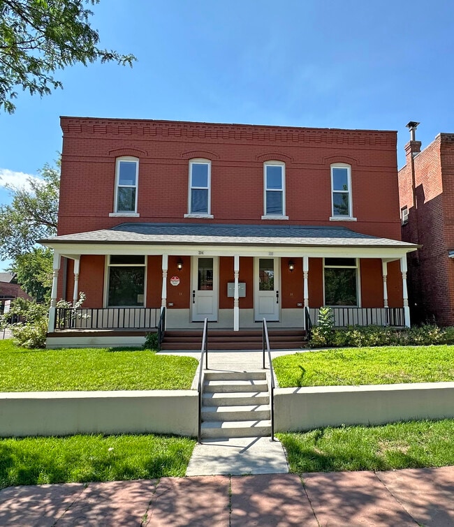Photo - 204 W 5th Ave Unit 206A