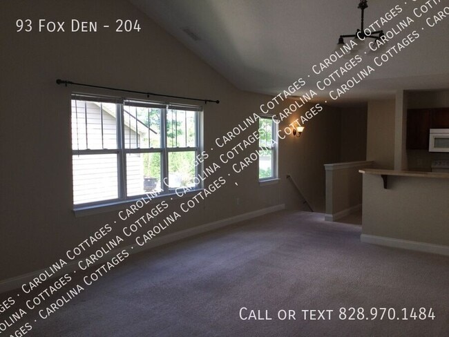 Photo - 93 Foxden Dr