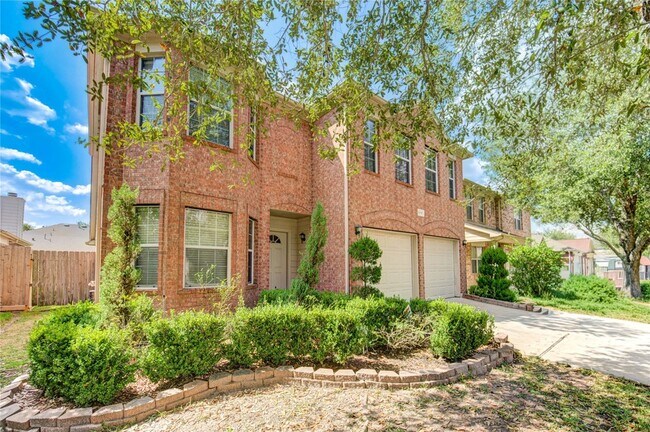 Photo - 5711 Kenwood