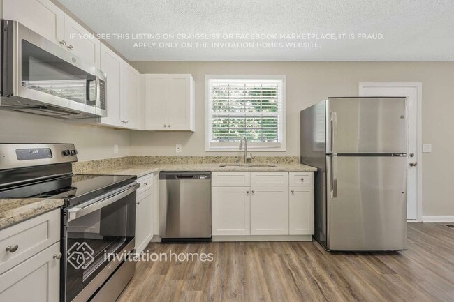 Photo - 533 Augusta Dr