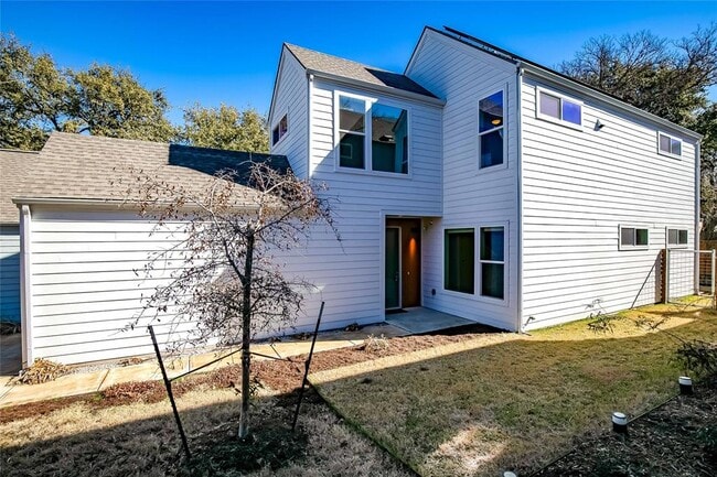 Photo - 3211 Aldwyche Dr