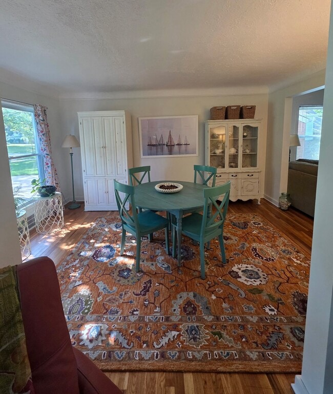 Photo - 1712 Sunview Rd