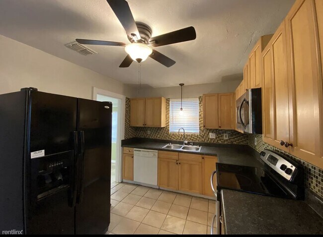 Photo - 2 br, 1 bath House - 4725 1st Avenue South